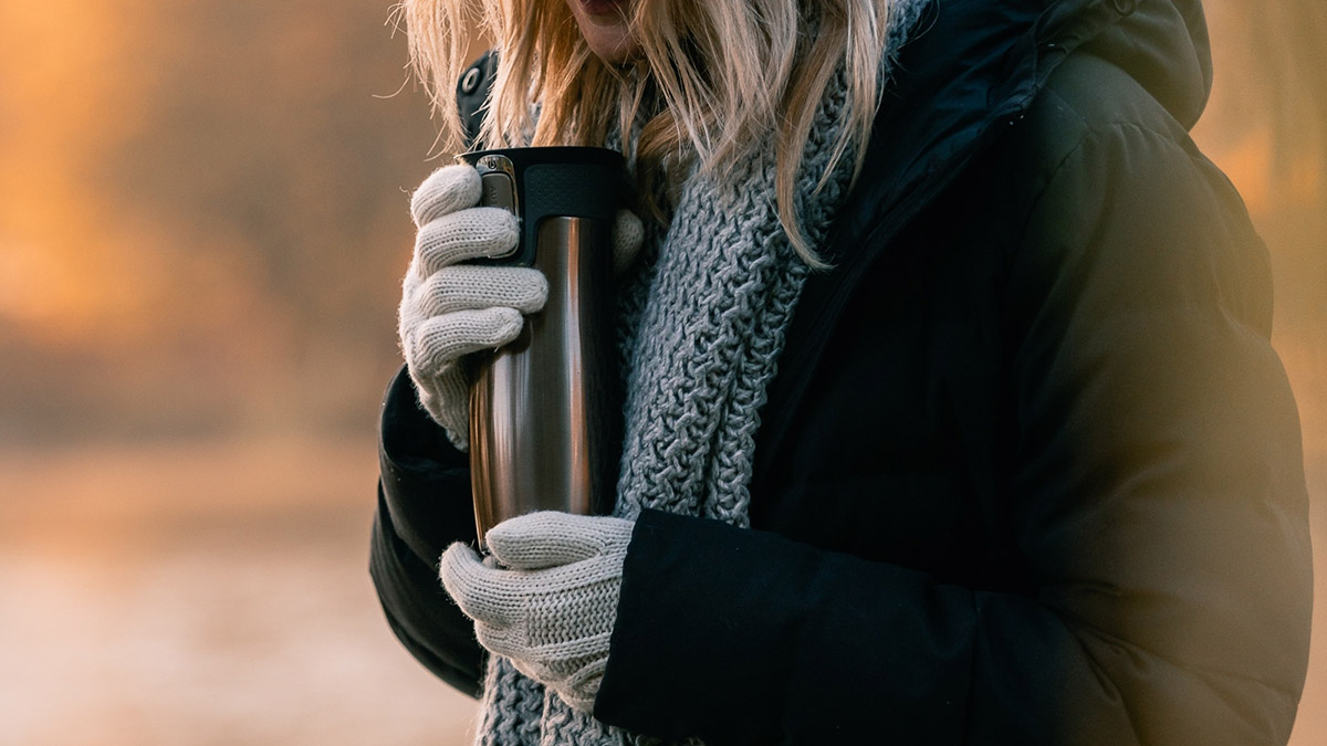 Contigo West Loop 2.0 - szczelny kubek termiczny o pojemności 470 ml - kolor: Latte (brązowy)